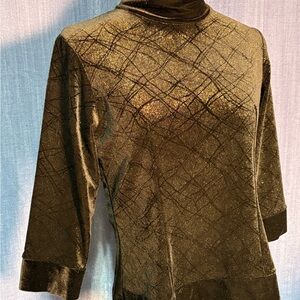 Chic Black Velvet Top